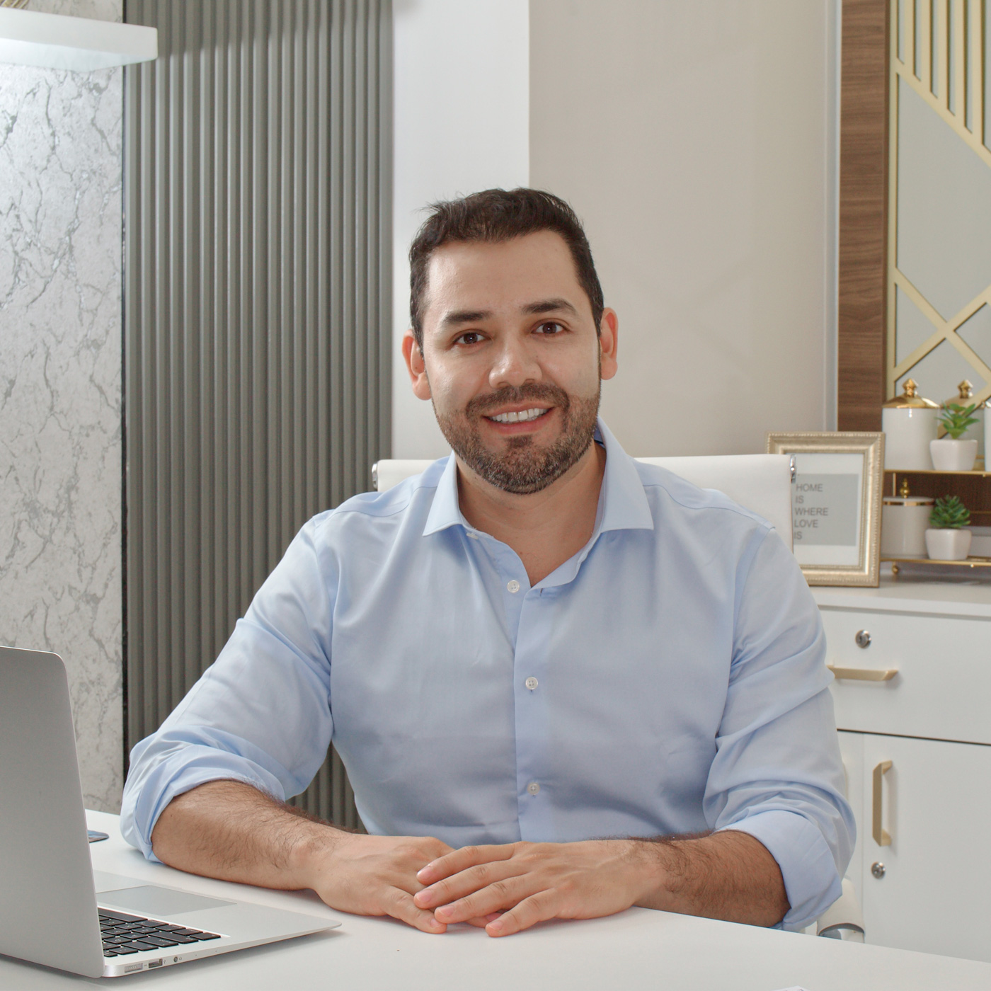 Dr. Juan Carlos Aguilar